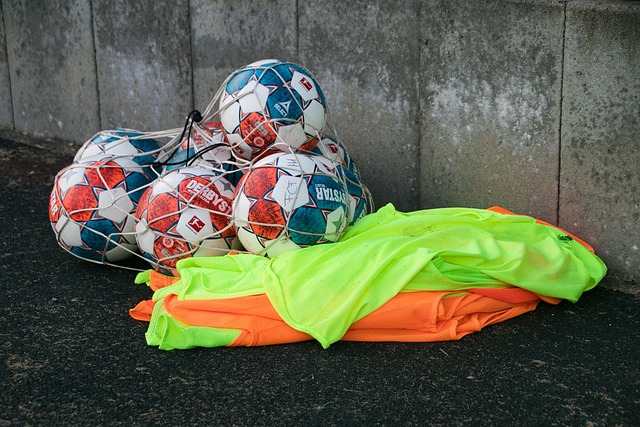 汤普森继续 汤普森继续